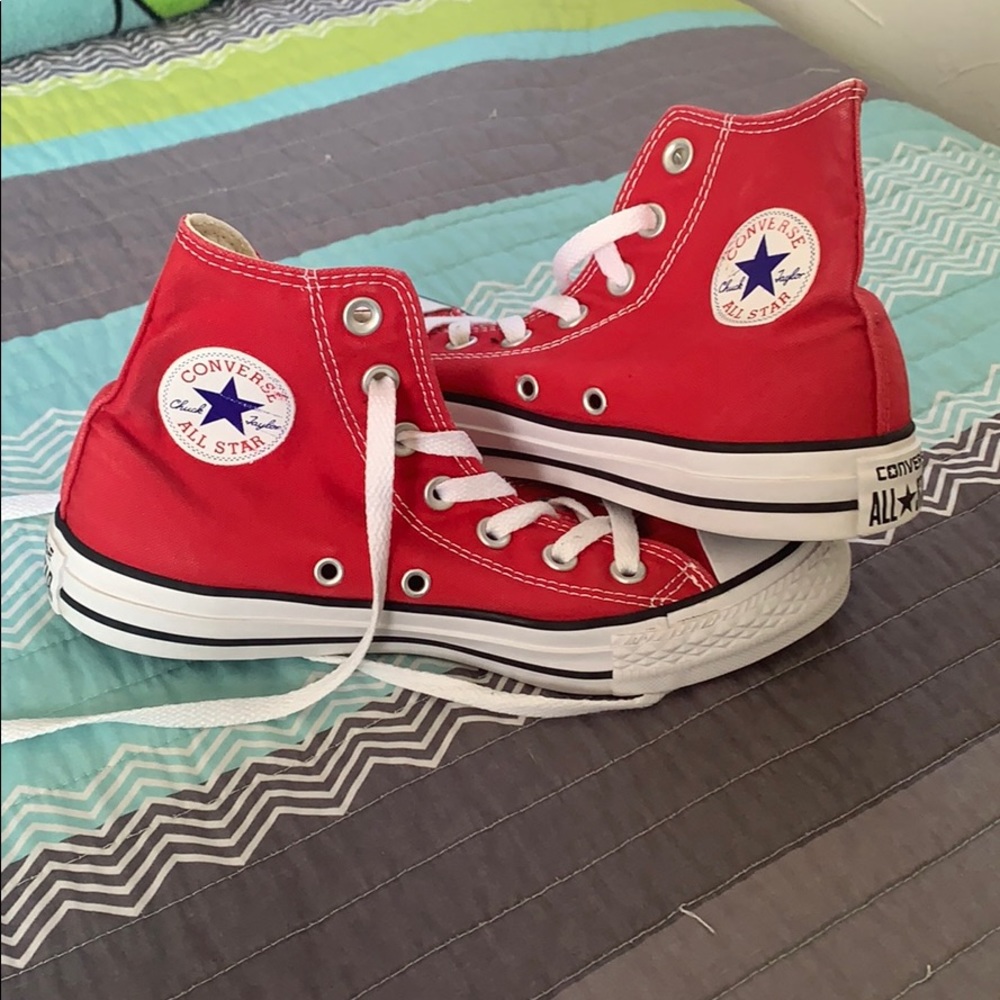 Red converse